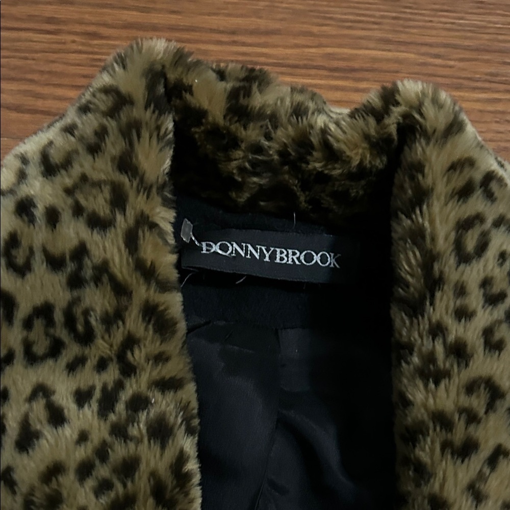 70s Vintae Donny Brooks USA Union Made Wool Black Coat & Faux Cheetah Lined 12 - Picture 8 of 12